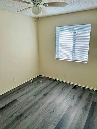 382 N Avenue 52 #202 — Photo 9
