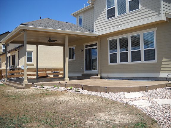 Backyard (pre-grass growth!)