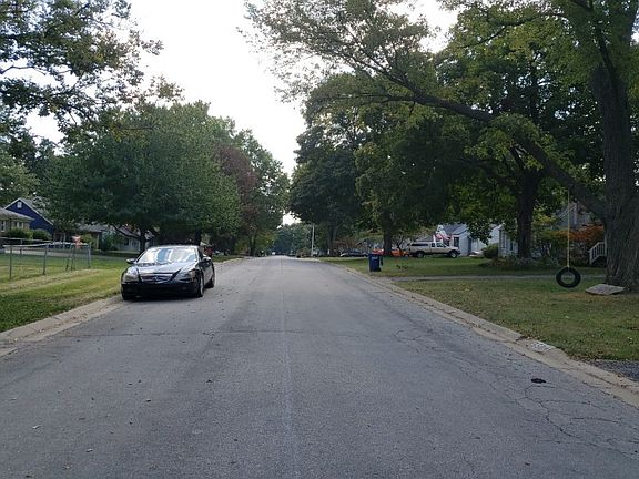 5th image of 5500 Glenwood St