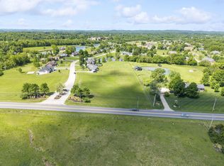 100 & 102 Abbey Rdg, Bardstown, KY 40004