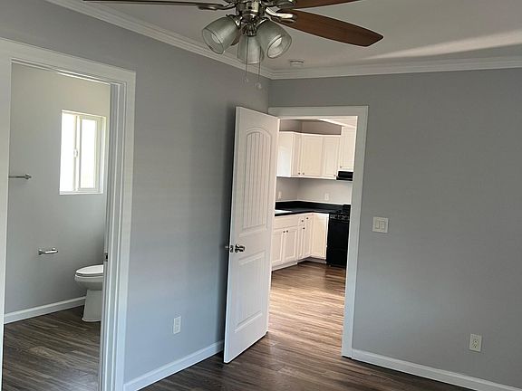 4th image of 3010 Glendora St APT 8