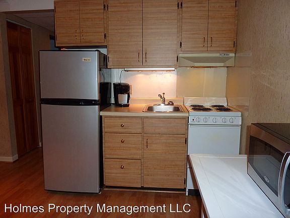 3rd image of 1700 Clinch Ave APT 214