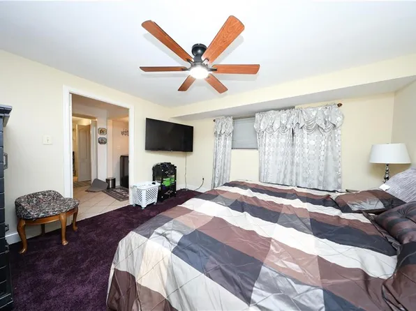 32 Belair Lane image 8 of 37