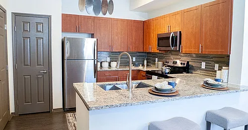 Retreat at Stonebridge Ranch Apartments Photo 1