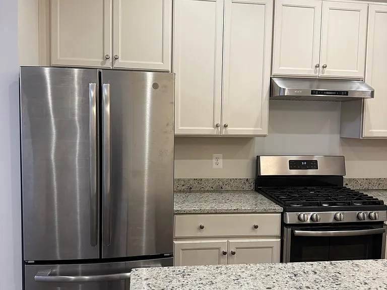 23910 Catawba Hill Dr — Photo 17