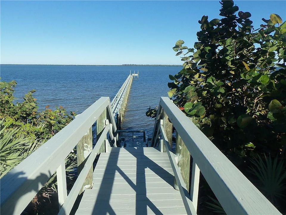 1st image of 3909 S Indian River Dr