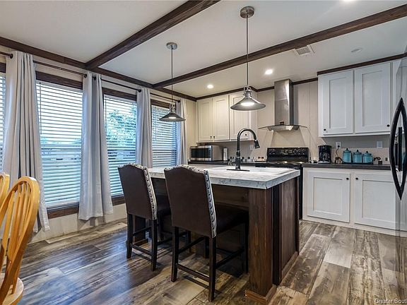 5th image of 1323 Saddlewood Dr
