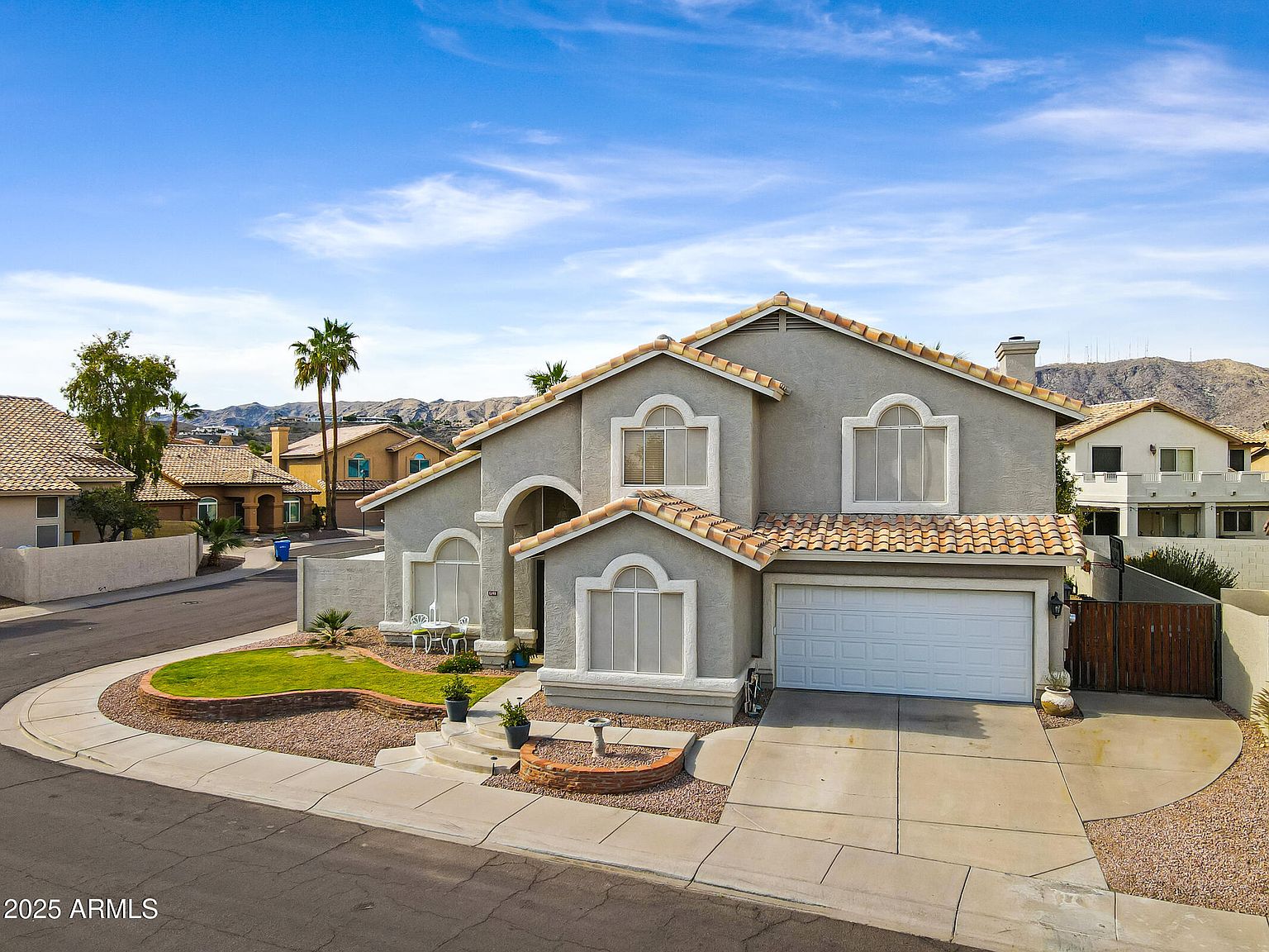 1248 E Briarwood Ter