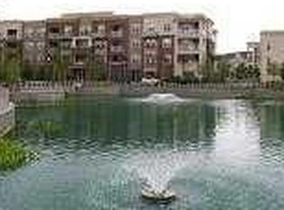 200 River Landing Dr #D-206, Daniel Island, SC 29492