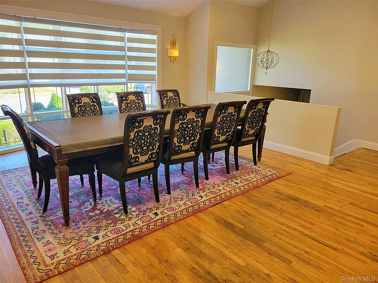 650 Prescott Pl — Photo 3
