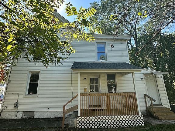 5th image of 33 E Adams St #1/2