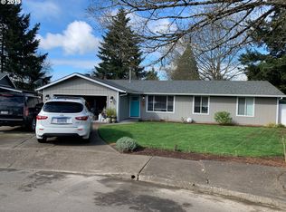 1084 NE Kathryn St, Hillsboro, OR