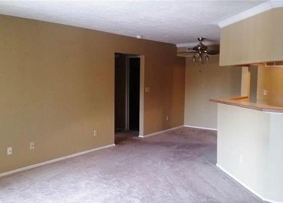 2nd image of 1150 Tollis Pkwy APT 321