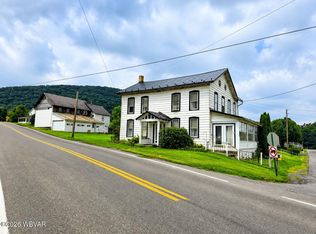 7 E Anthony St, Loganton, PA 17747