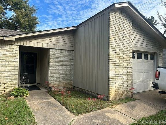 2nd image of 1108 Nicole Dr