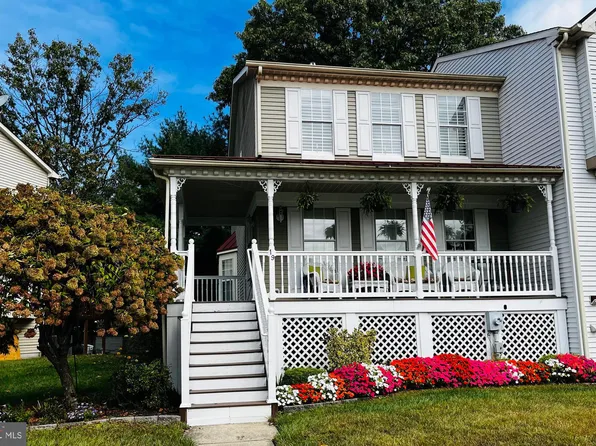 19 Wagon Wheel Dr, Sicklerville, NJ 08081