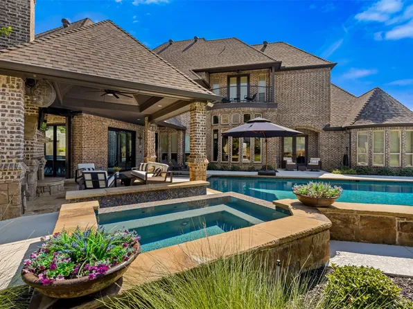 1113 Venetian St, Keller, TX 76262