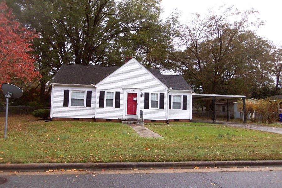 1st image of 208 Pine St