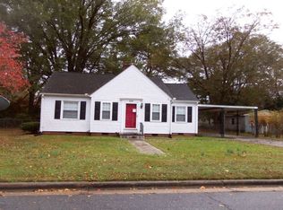 208 Pine St, Greenville, NC 27834