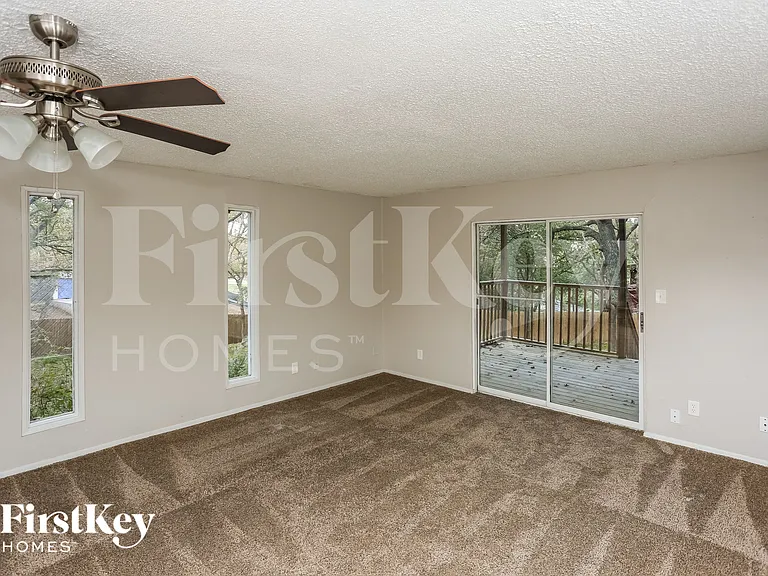 9125 Shawnee Trl — Photo 2