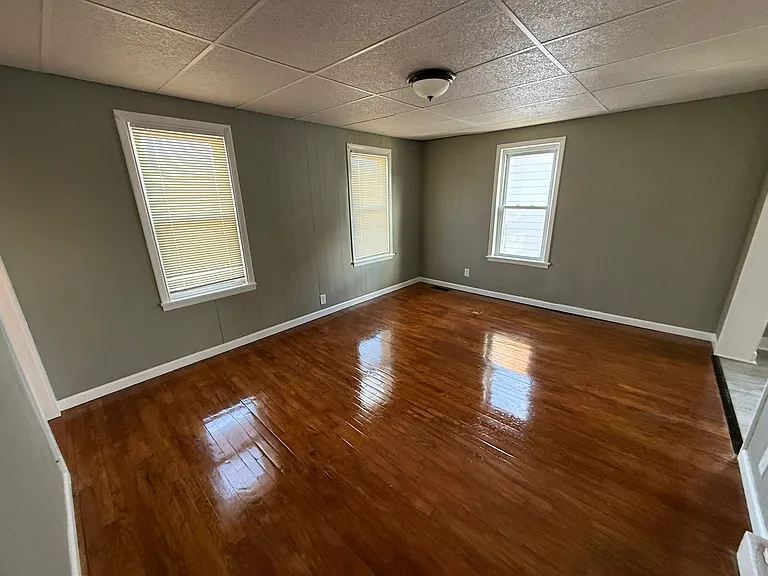 16 Doubleday St #2F — Photo 2