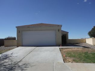 2201 High Desert Cir NE, Rio Rancho, NM 87144