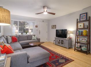 2303 E Side Dr APT 223, Austin, TX 78704