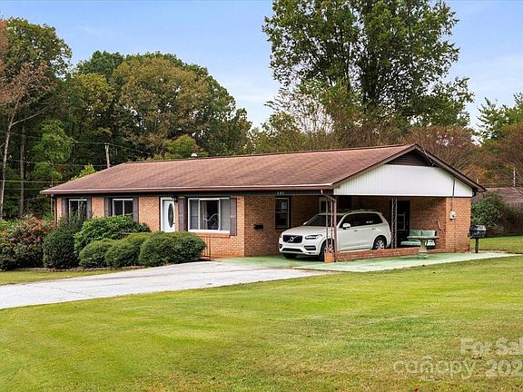 5th image of 312 Hazelwood Cir