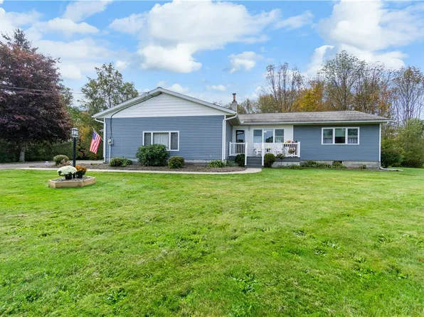 690 Stupke Rd, Cortland, NY 13045