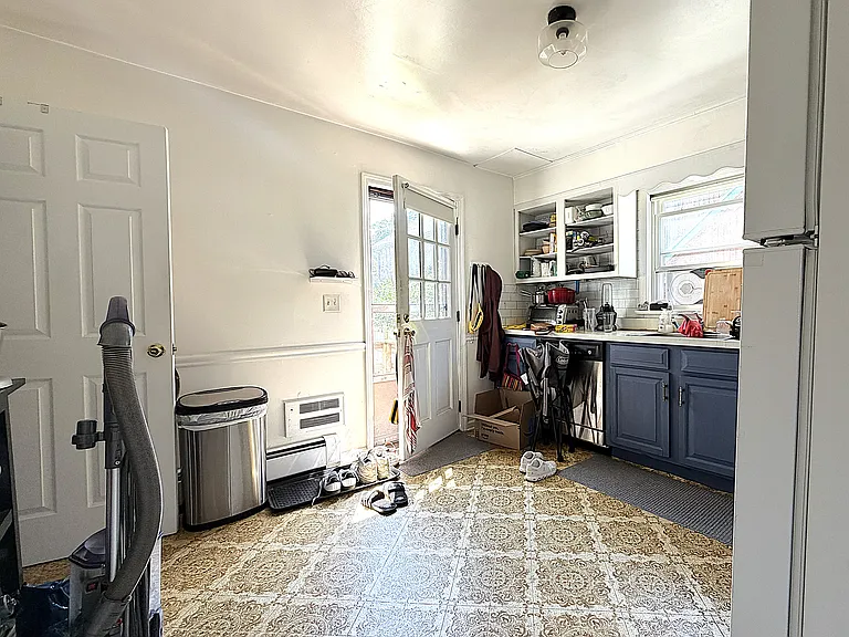 1273 Hope St #1 — Photo 5