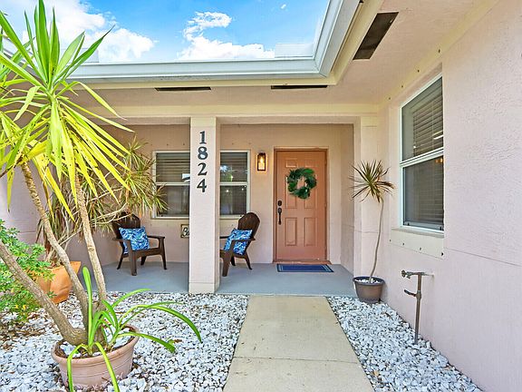 3rd image of 1824 E Royal Tern Ln #B