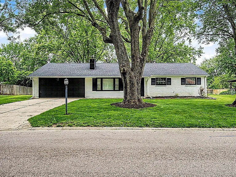 154 Tuxworth Rd