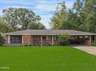 204 Karen Dr, Lafayette, LA 70503