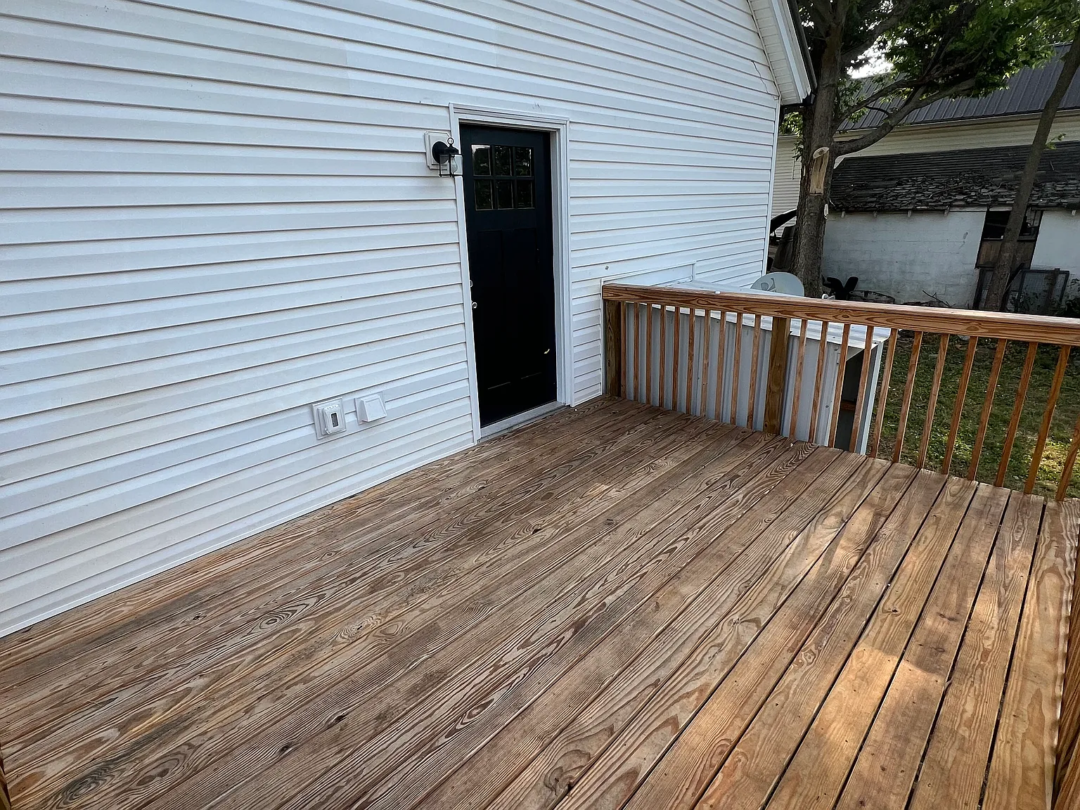 4 bed, 1832 sqft, $1,800 — Photo 2