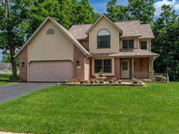 6481 Palo Verde Dr, Rockford, IL 61114