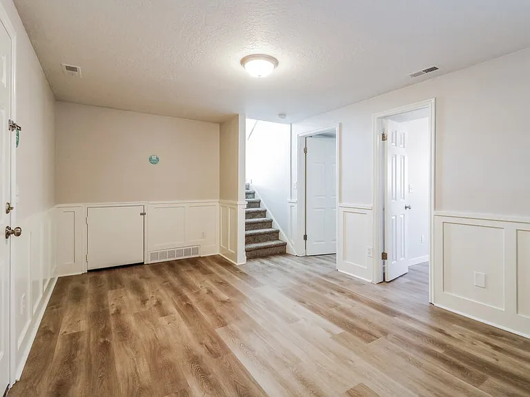 4829 S 3900 W — Photo 11