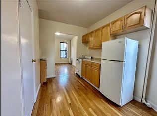 239 W 15th St APT 4RE, New York, NY 10011