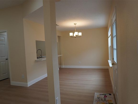 5th image of 8207 Misty Ridge Ln