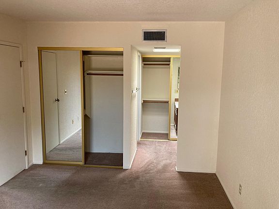 Master bed/bath with 2 closets