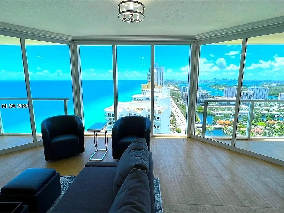16699 Collins Ave #3808