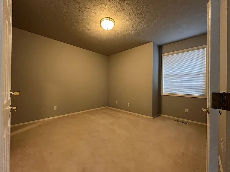 14785 SE 132nd Ave — Photo 32
