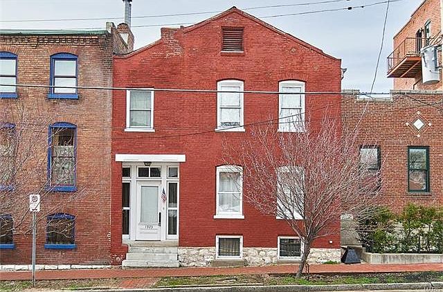 1st image of 1923 S 9th St