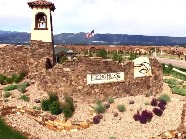 Ventura Blvd Plan, Flying Horse