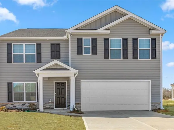 212 Covey Ln, Winston Salem, NC 27107