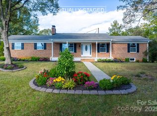 5613 Springs Rd, Conover, NC 28613