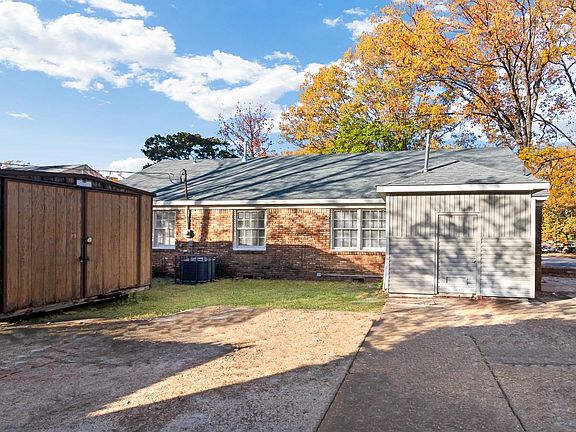 3rd image of 4757 Scottsdale Ave