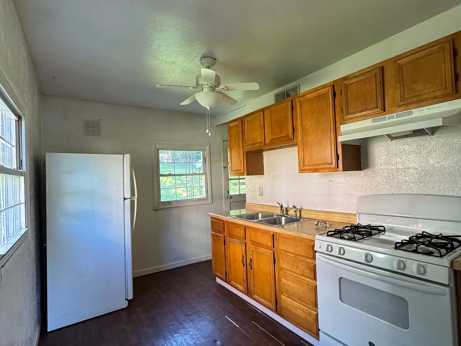 2 bed, 800 sqft, $1,495 — Photo 4
