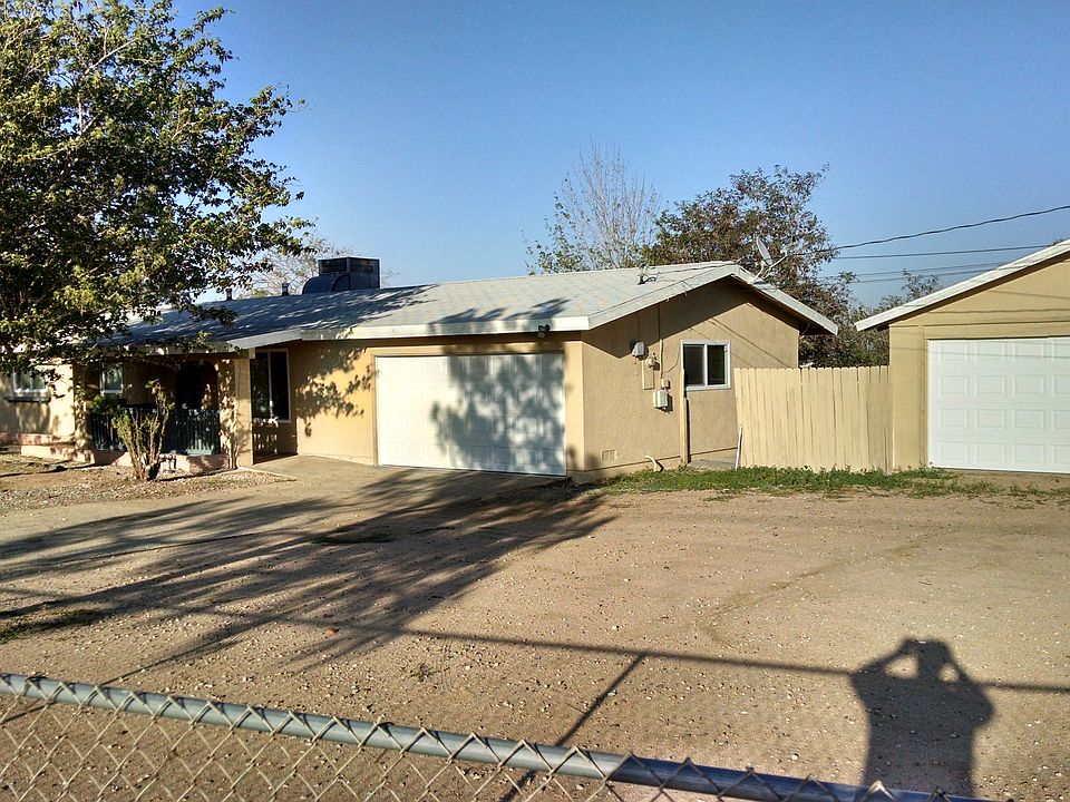 1st image of 11185 A Ave