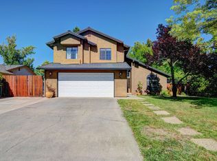 553 Armando Ave, Redding, CA 96003
