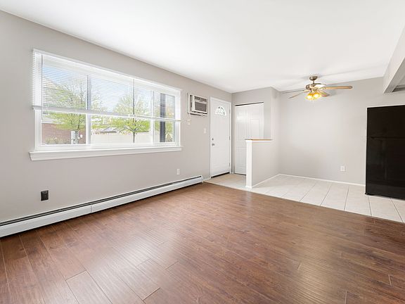 5th image of 2855 4th St #10839040